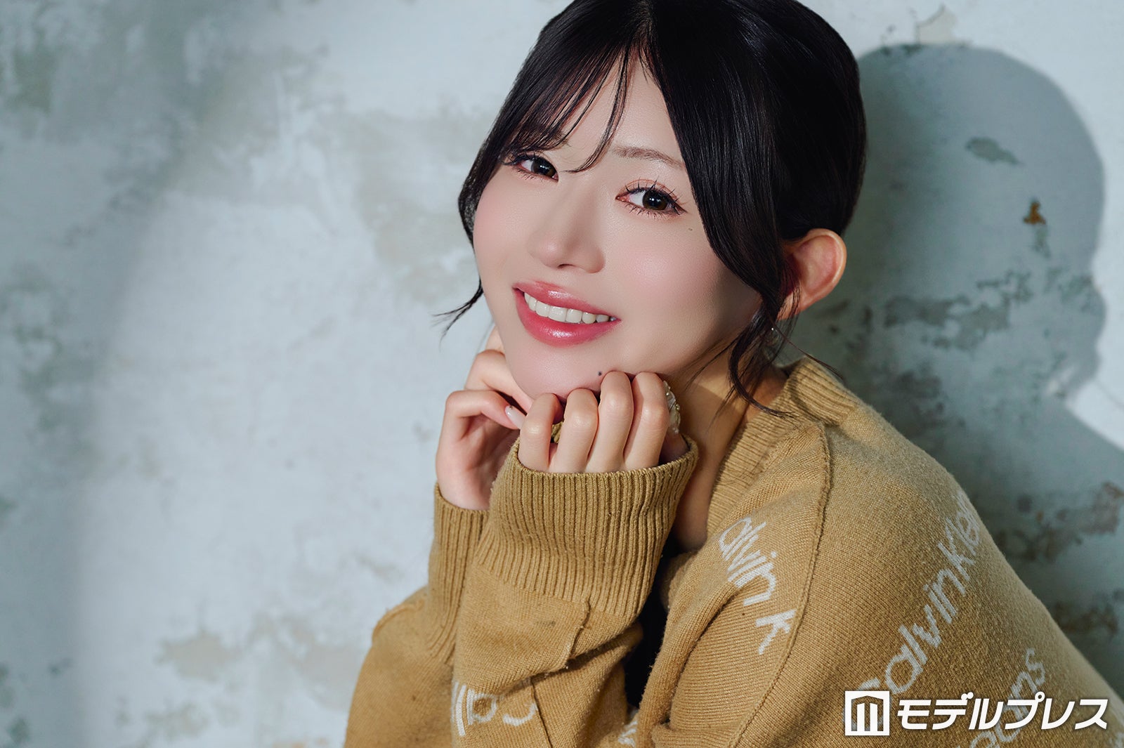 中顔面を短く見せるメイクテク・毎日続けるあかぬけ習慣 キャバ嬢・るあが語る、自分を鼓舞し続けるライフスタイル