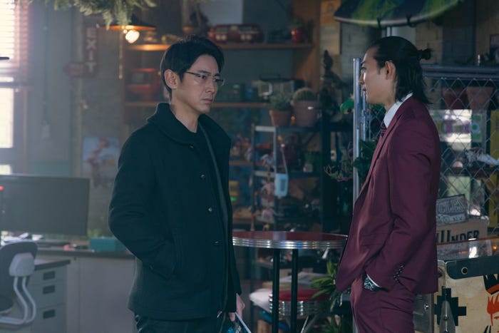 小泉孝太郎、竜星涼 (C)フジテレビ