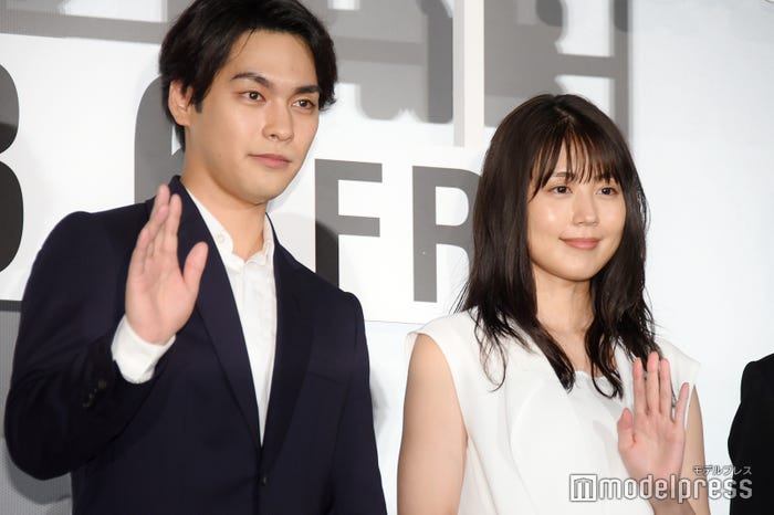 柳楽優弥、有村架純(C)モデルプレス