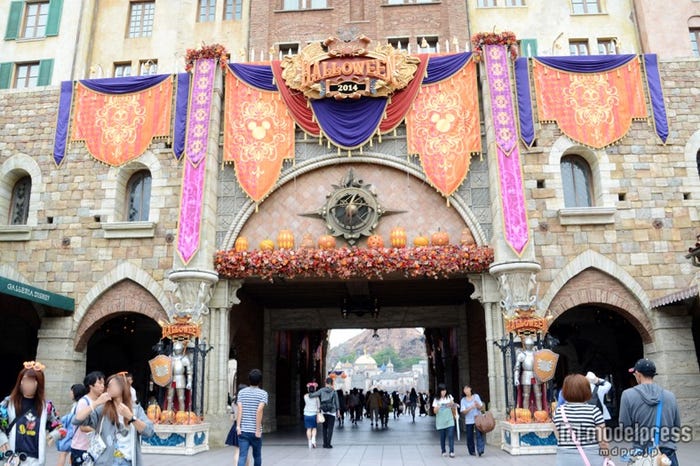 エントランス(TDS)