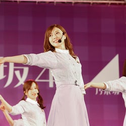 乃木坂46、異例の“2会場”同時ライブ開催 「真夏の全国ツアー」詳細サプライズ発表