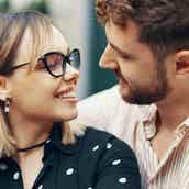 していいよのサイン 女性が キスをされたい時にする仕草 4つ モデルプレス していいよのサイン 女性が キスをされたい時にする仕草 4つ モデルプレス