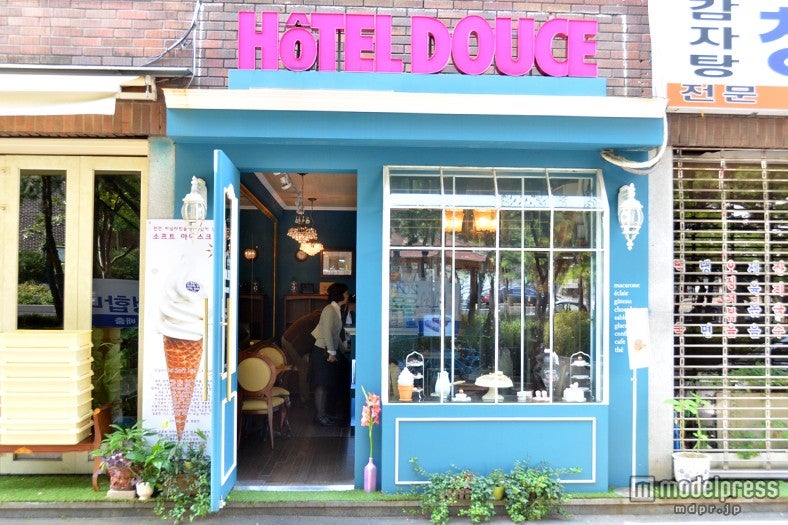 「La patisserie HOTEL DOUCE（ラ・パティスリー・オテル・ドゥース）」