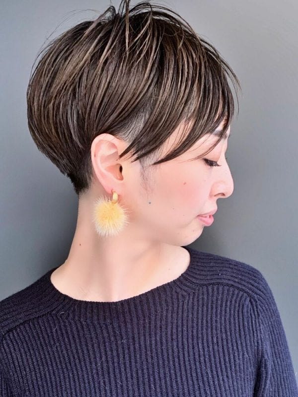 ショートカット 刈り上げ にしてみない 大人女子のおしゃれヘアカタログ モデルプレス