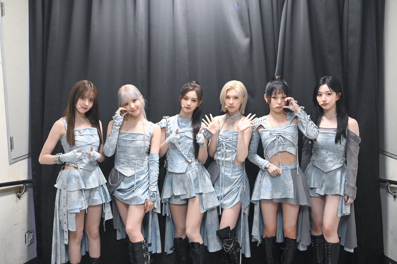 リリー、ジウ、ソリュン、ベイ、ギュジン、へウォン／NMIXX（提供写真）