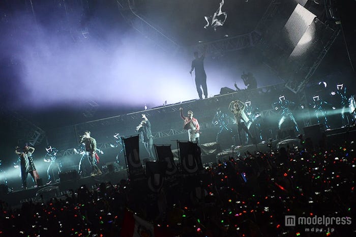 「ULTRA JAPAN 2015」Afrojackステージに登場した三代目J Soul Brothers