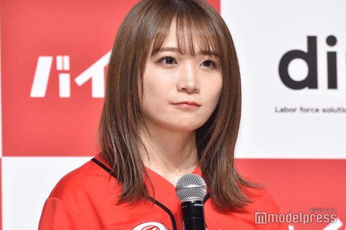 秋元真夏(C)モデルプレス