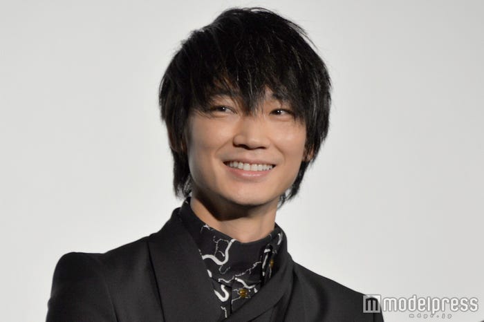 綾野剛 (C)モデルプレス