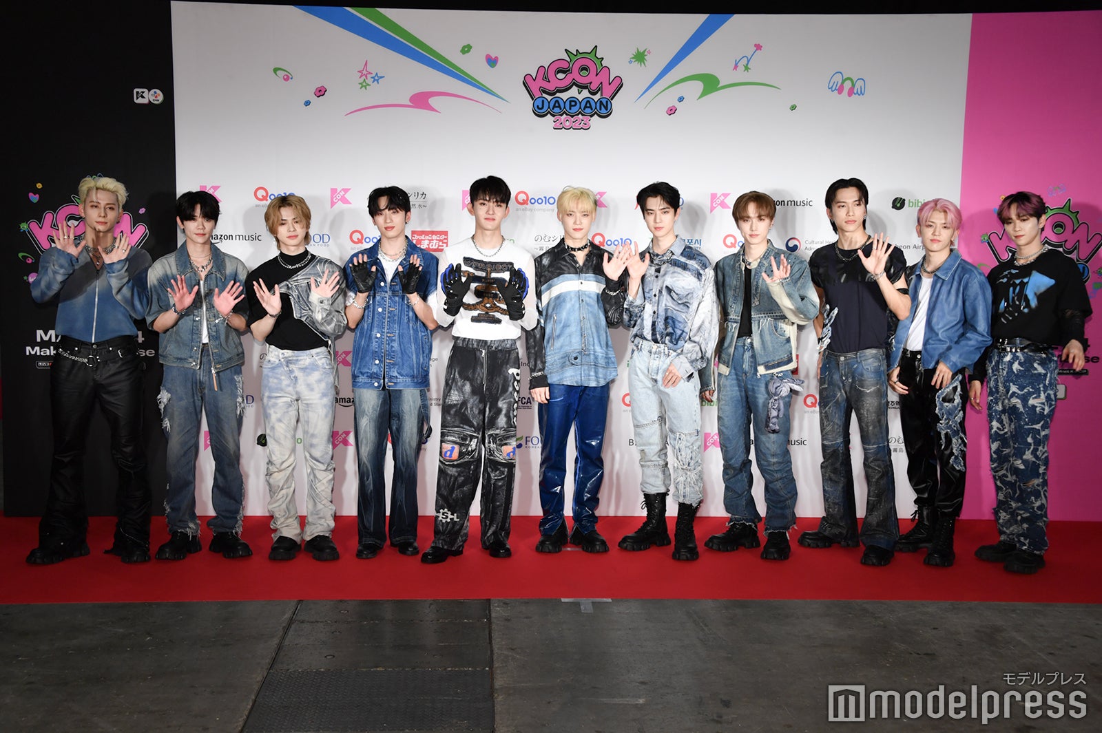 INI（左から）西洸人、藤牧京介、松田迅、許豊凡、田島将吾、木村柾哉、佐野雄大、尾崎匠海、池崎理人、高塚大夢、後藤威尊（C）モデルプレス