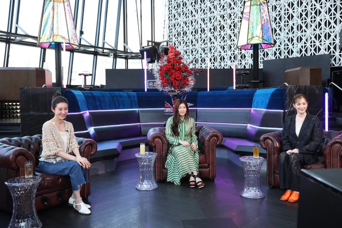 (左から)ともさかりえ、篠原涼子、本田翼(C)フジテレビ