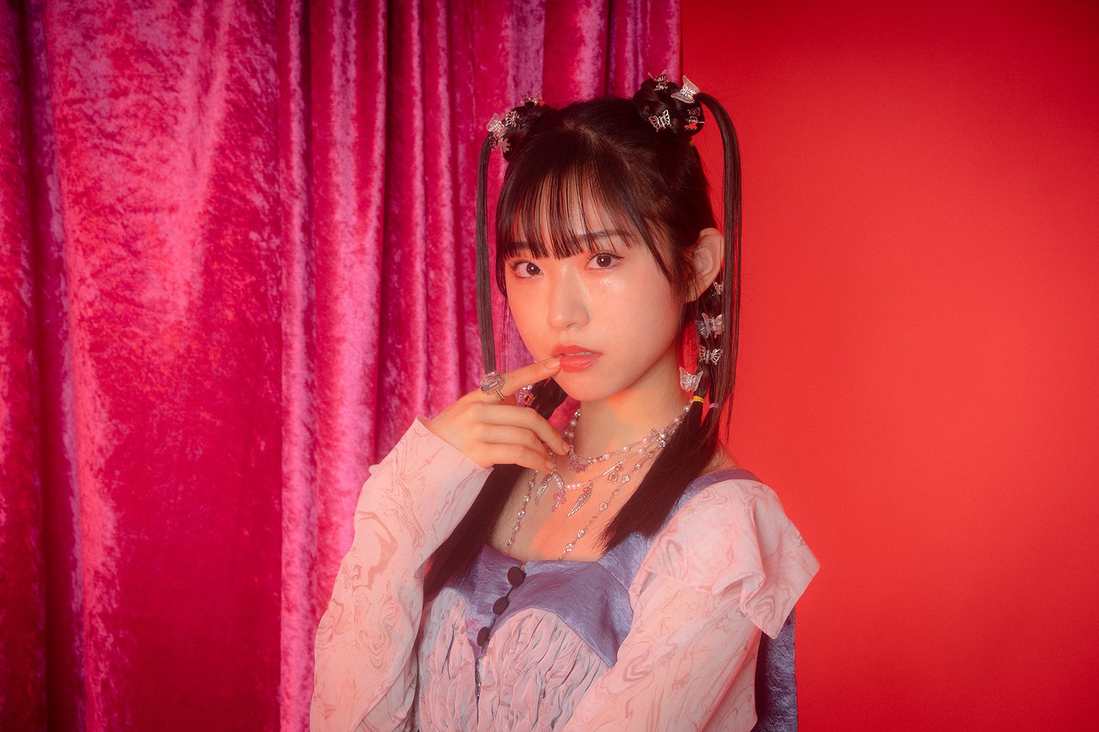 山内瑞葵「OUT OF 48」ビジュアル画像（C）OUTOF48