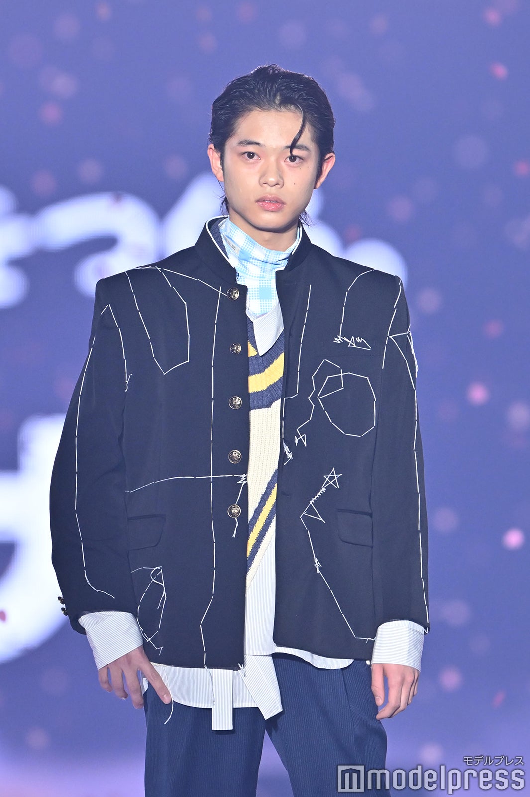 黒川想矢、桜舞うランウェイで魅了 「英語で演技したい」俳優としての新たな目標も