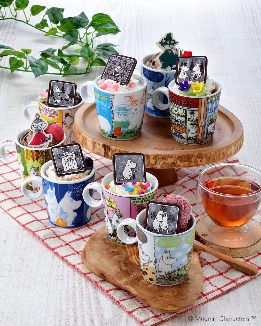 コレクションマグデザート（お土産カップ付き）850円（税別）（C）Moomin Characters