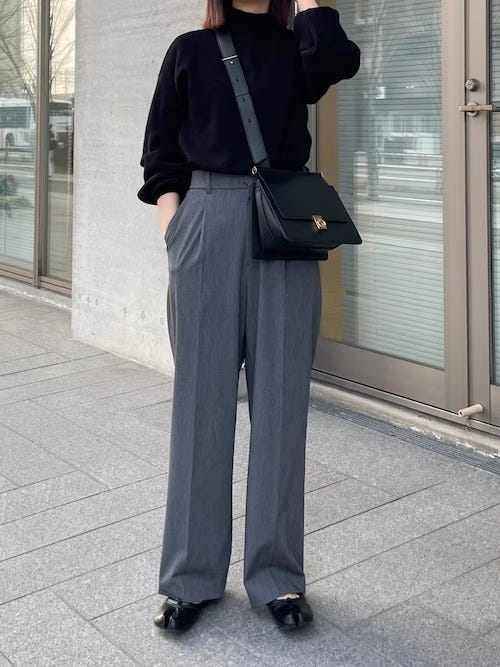 黒ニット