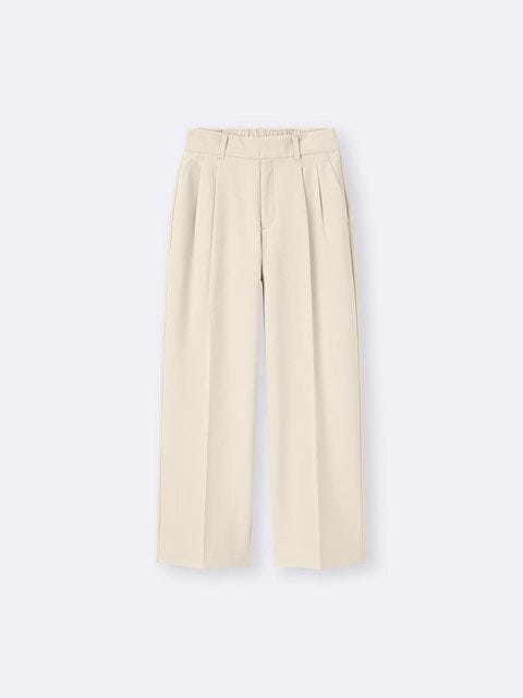 GUのタックワイドパンツ