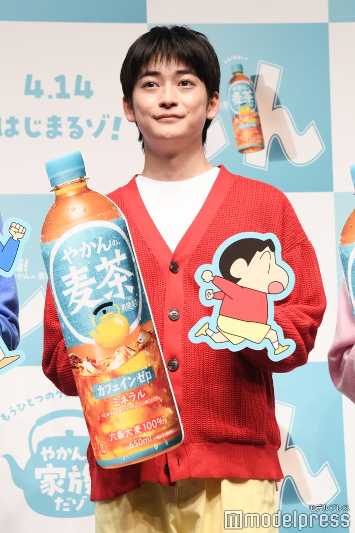 友達との“しんちゃんごっこ”でしんちゃん役をやっていた高橋文哉(C)モデルプレス