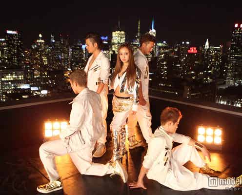 板野友美、へそ出しルックで攻撃的なダンス 1年2ヶ月ぶりの新曲発表