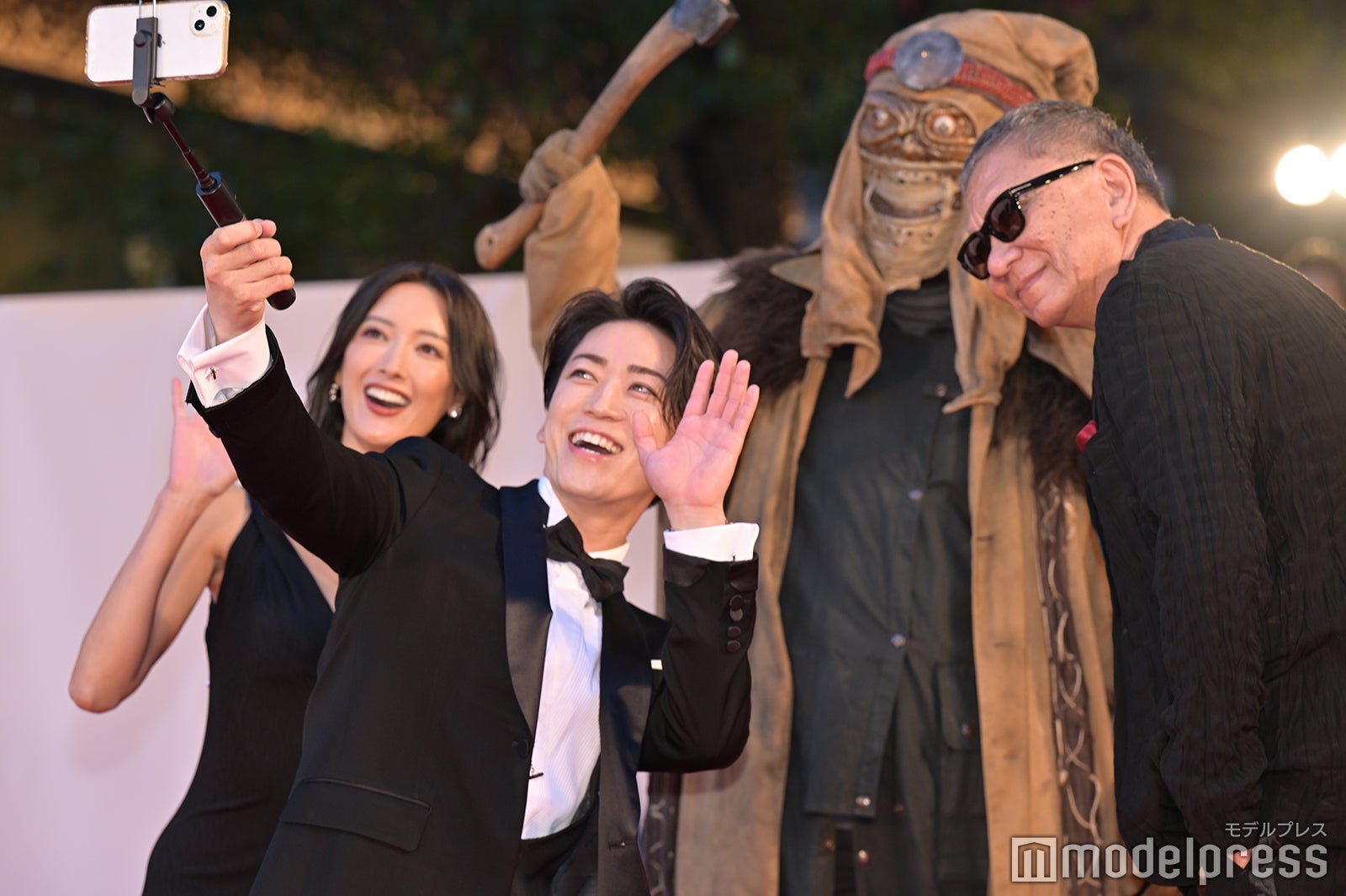 菜々緒、亀梨和也（C）モデルプレス