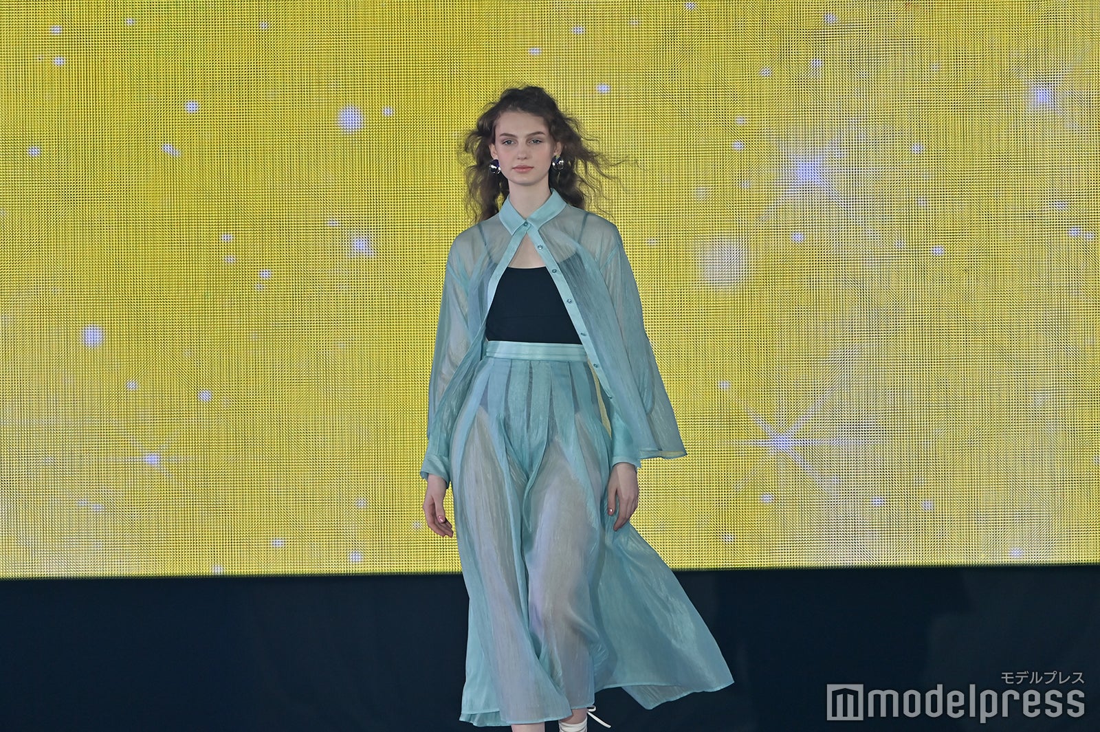 （C）モデルプレス