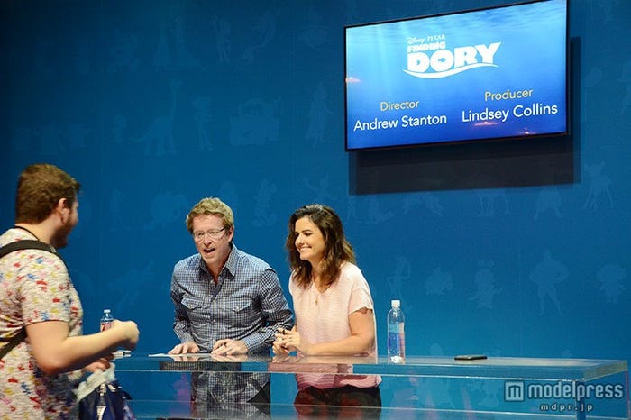 「ファインディング・ドリー」のディレクターのアンドリュー・スタントン氏、プロデューサーのリジー・コリンズ氏