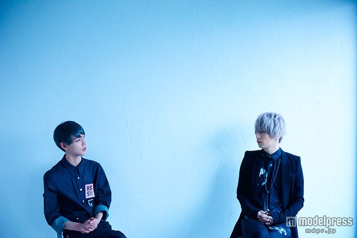 (左から)UsukeDevil、武瑠(SuG)