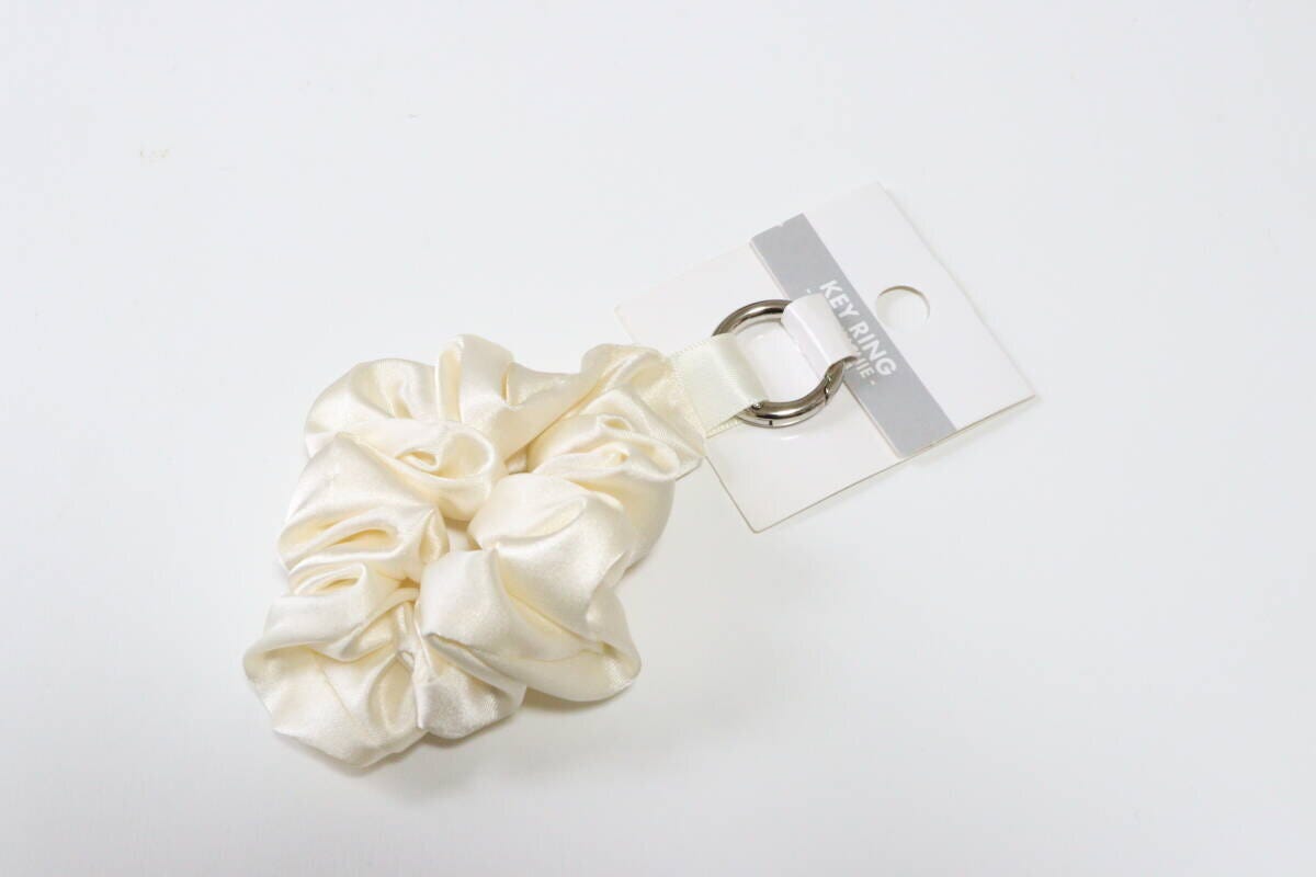 ダイソー シュシュチャーム ダイソー シュシュチャーム