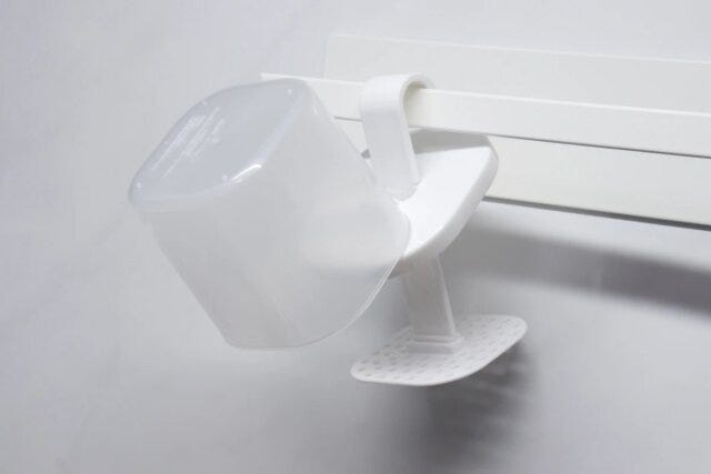 ダイソー タオルバーに掛けられる洗顔フォーマー ダイソー タオルバーに掛けられる洗顔フォーマー