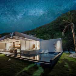 沖縄・宮古島に貸切ヴィラ「ザ・パナリ」ビーチまで10秒!サウナやプールも完備