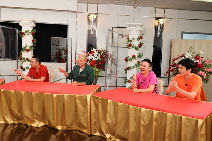 (左から)大悟、あばれる君、山内健司、濱家隆一 (C)カンテレ