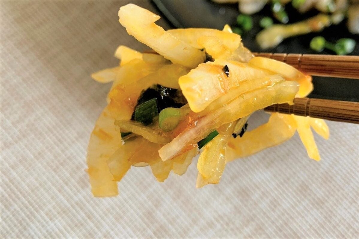 おかか玉ねぎ卵黄サラダ