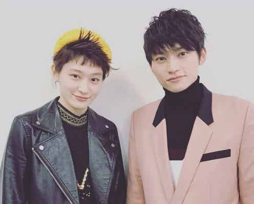 AAA日高光啓「とても可愛い」コムアイとの2ショットが「そっくり」「双子みたい」と話題 きゃりーも反応