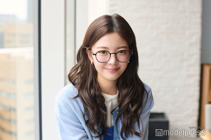 リア(C)モデルプレス