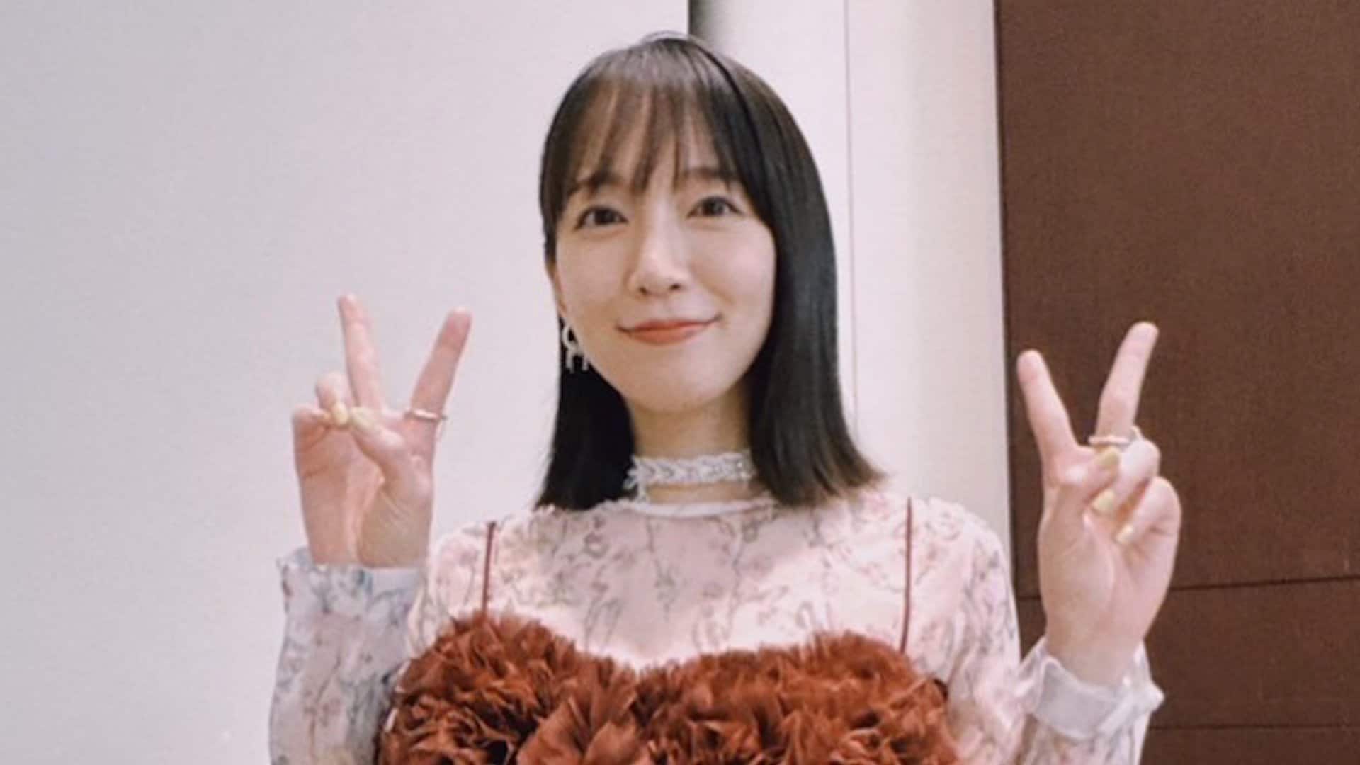 ビーチでの無防備な姿が話題・吉岡里帆（33）、ドレスアップ姿に絶賛の声「デートみたいやないか！」「天使がおる！」「何という美しさでしょうか…」