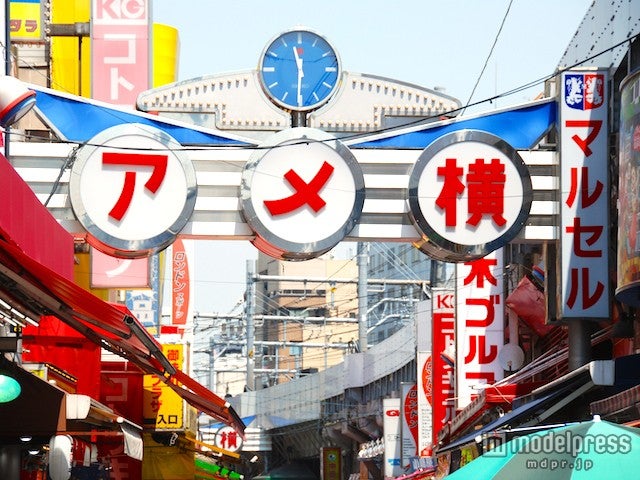 日本有数のアジアンマーケットとして珍しいアイテムを多数取り揃える「アメ横センタービル」