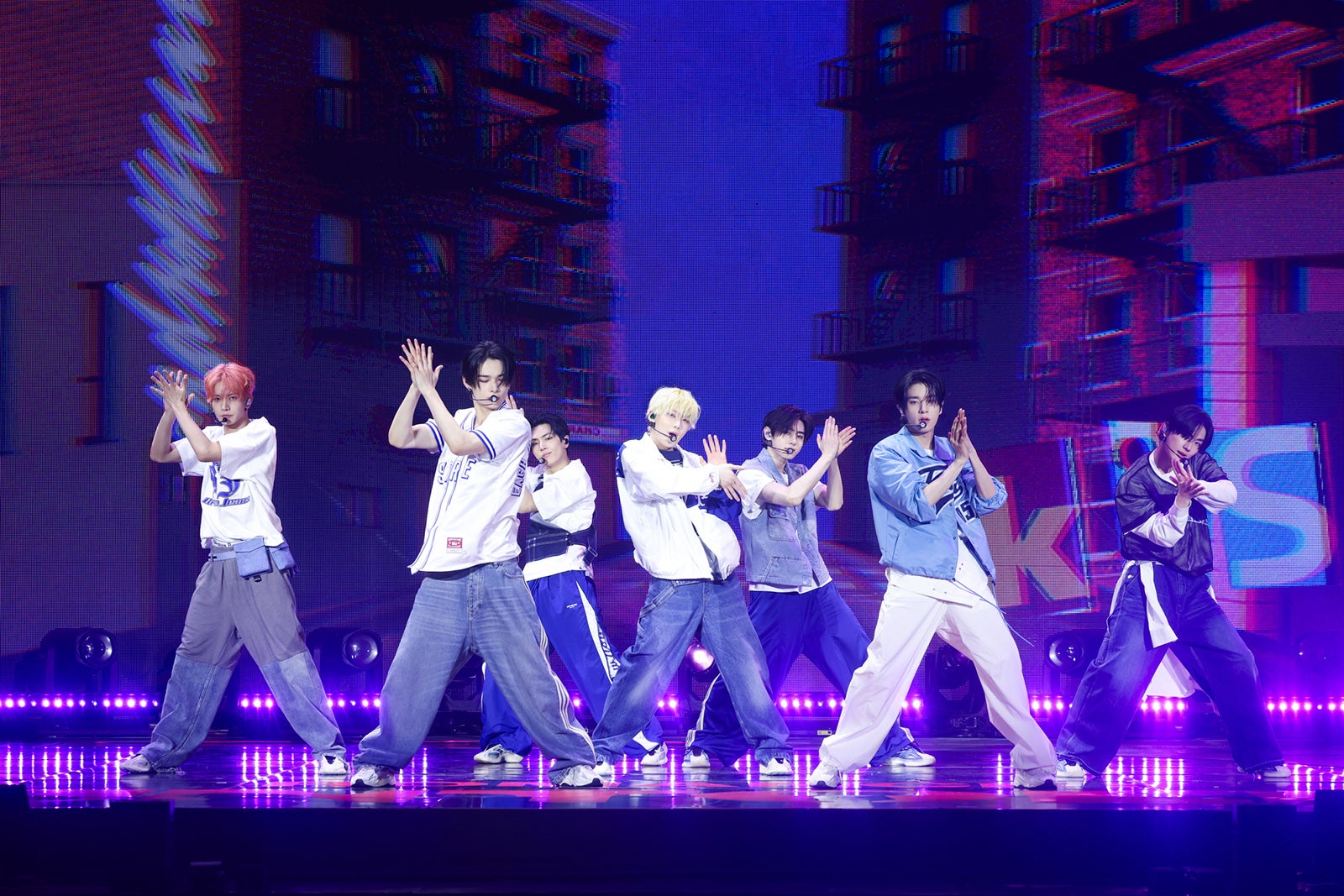 ENHYPEN、Stray Kids・NCTらとの“カムバック対戦”に言及 自身の