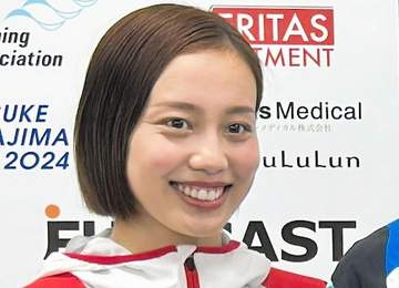 「可愛すぎてスタイル良すぎて」 競泳五輪代表→TV局入社の元アスリート「今年の目標はハーフマラソンに出ること」と皇居ラン報告 SNS反響「美腹筋、美脚、小顔」