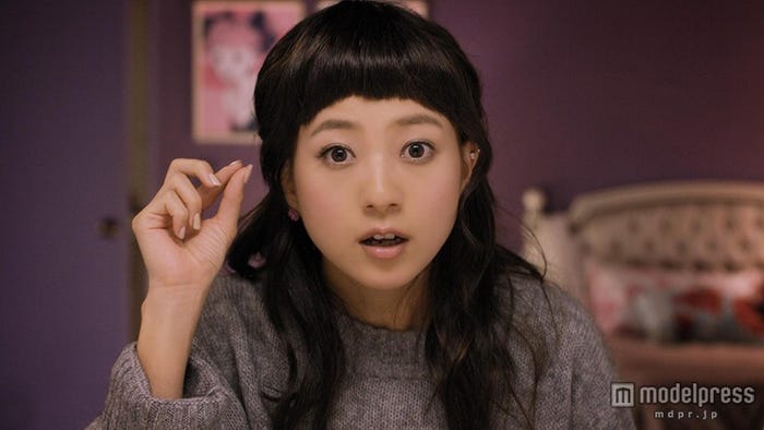 伊藤千晃「Charming Kiss」