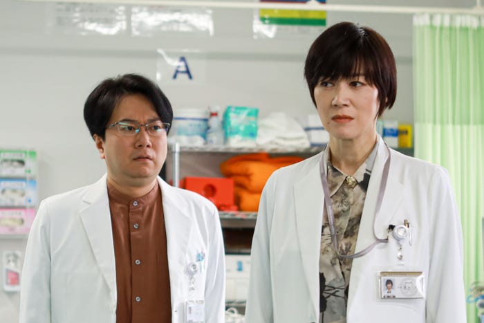 凰稀かなめ「天久鷹央の推理カルテ」第2話(C)テレビ朝日