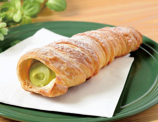 クッキーデニッシュコロネ 宇治抹茶¥145(税込み)/画像提供:ローソン