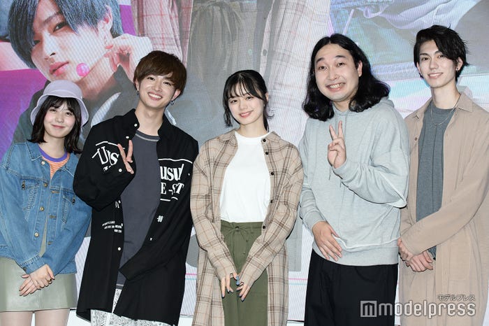 ゆな、曽田陵介、紺野彩夏、賀屋壮也、樋口晃平 (C)モデルプレス