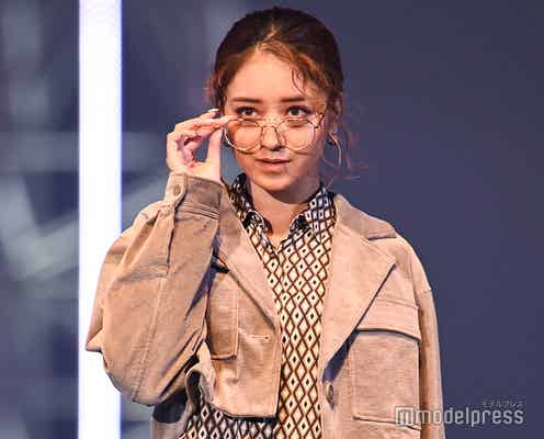 みちょぱ、ショートパンツで美脚披露<TGC2020A/W ONLINE>