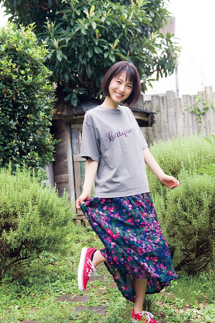 浜辺美波／写真提供：講談社