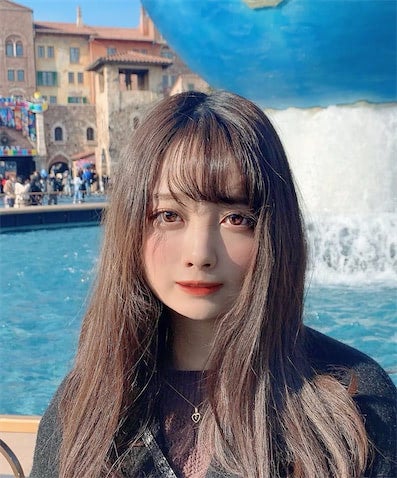 大学時代が爆美女すぎて万バズ、30kg増量コスプレイヤーの"中学時代"が「ほまに可愛い」