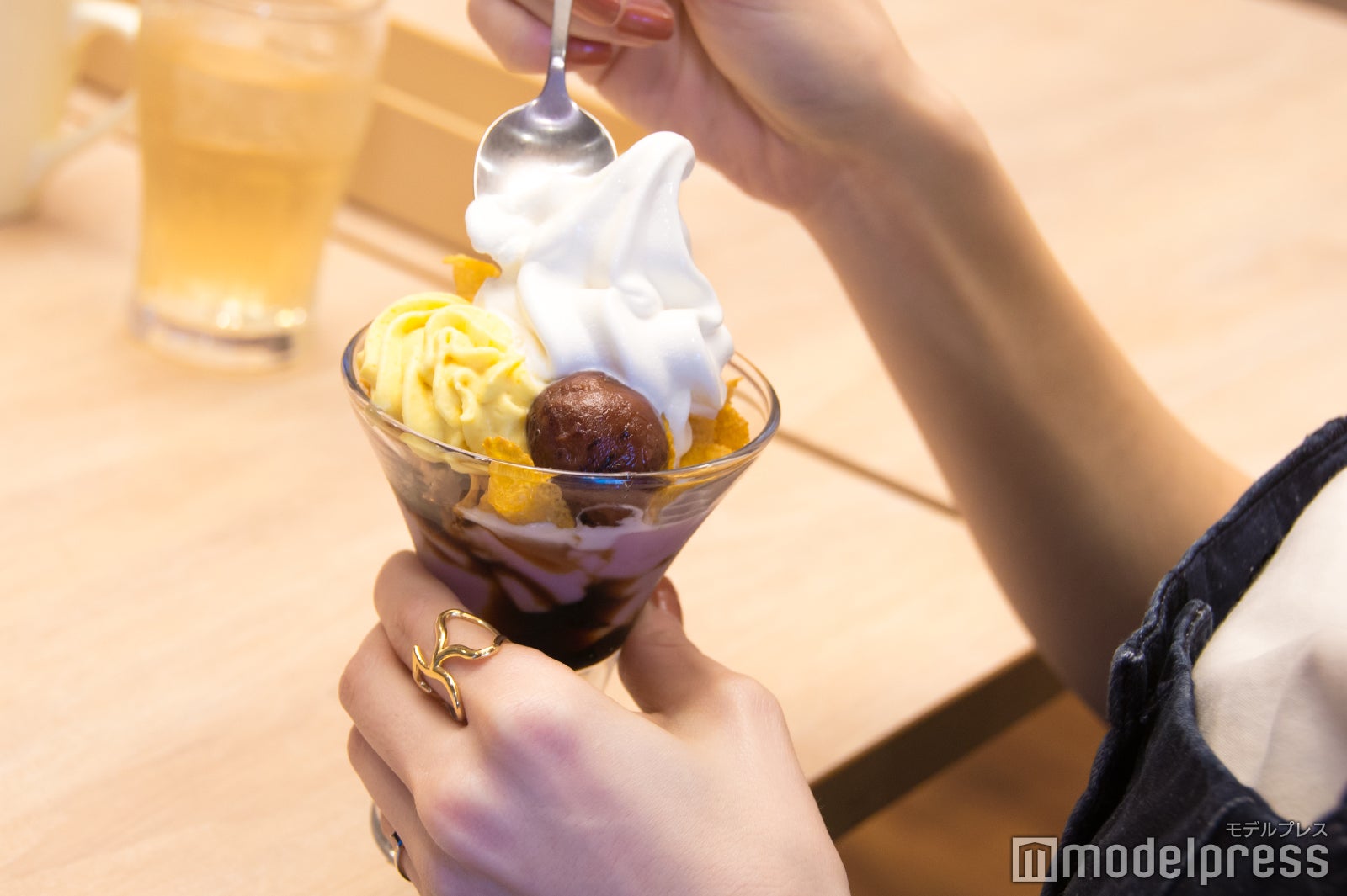 「渋皮栗とさつまいものサンデー」（C）モデルプレス