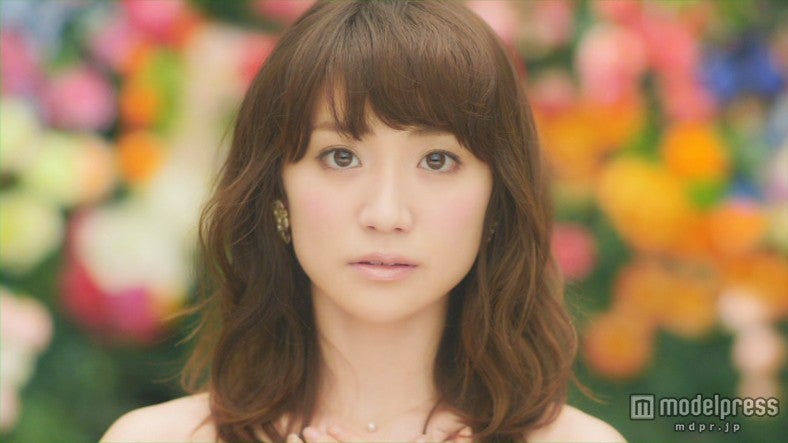 「今日までのメロディー」MVより（C)AKS