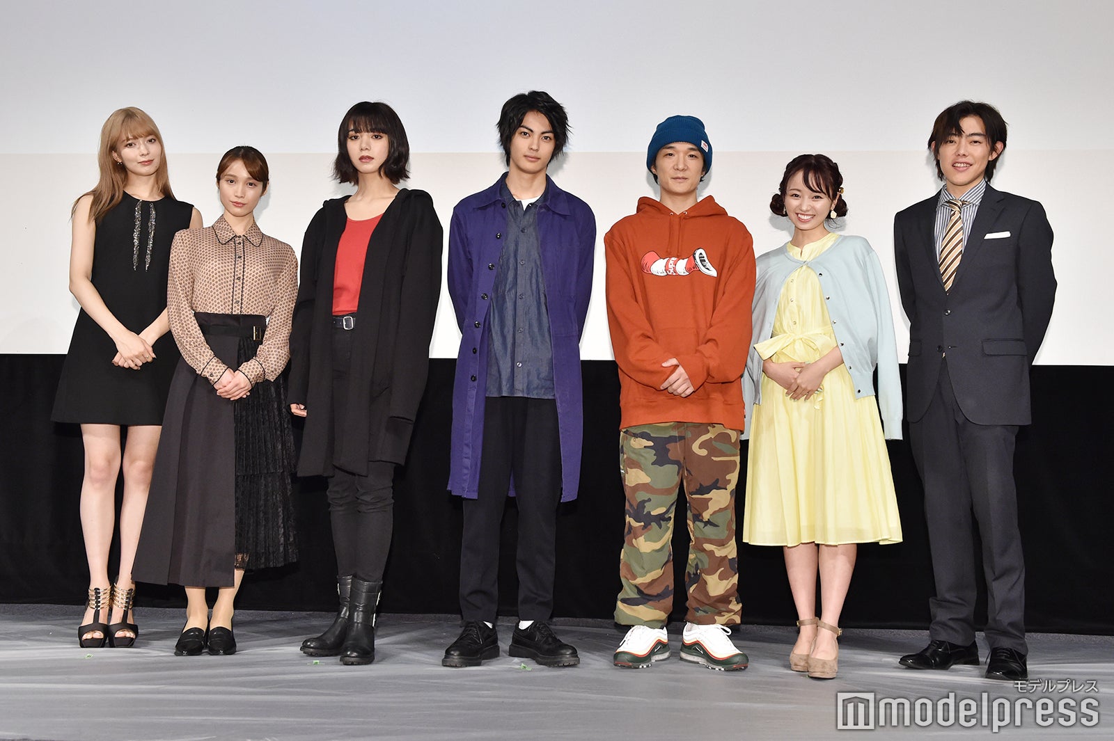 （左から）八木アリサ、中村ゆりか、池田エライザ、神尾楓珠、石崎ひゅーい、今泉佑唯、吉村界人（C）モデルプレス