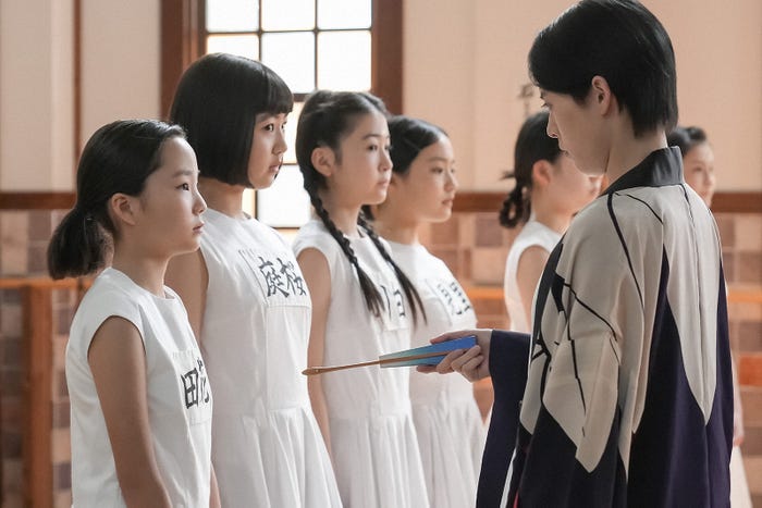 澤井梨丘、木村湖音、小南希良梨、翼和希「ブギウギ」第6話(C)NHK