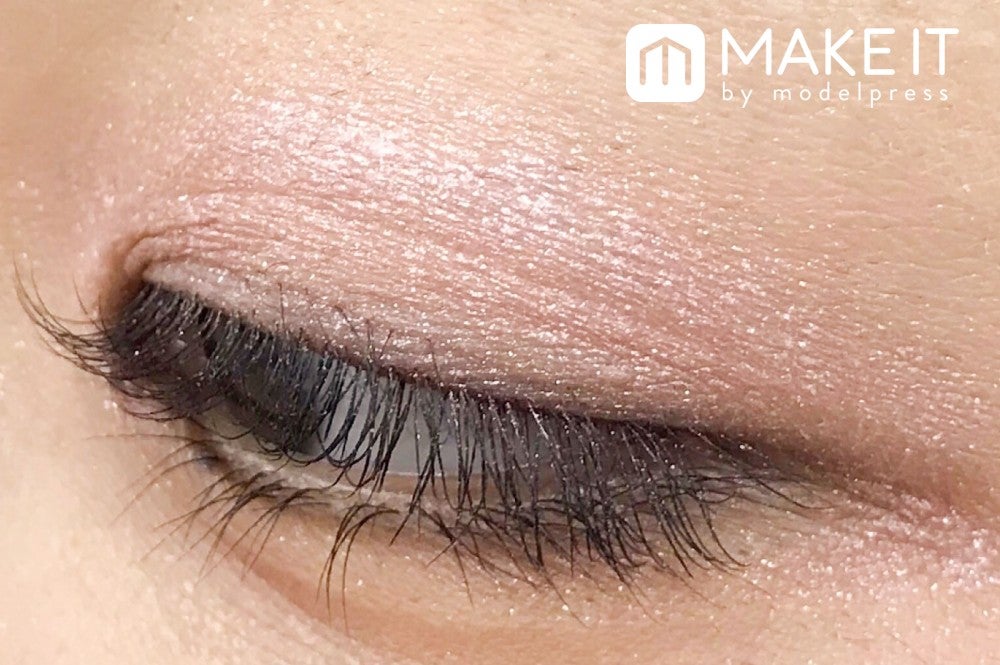 ADDICTION／ザ アイシャドウ／142 Crystal Masquerade 使用 (C)メイクイット