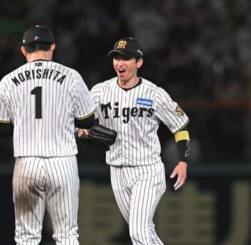 阪神 首位攻防第1Rに快勝 近本の先頭打者弾＆村上10勝目でG撃破 29日にも優勝M点灯