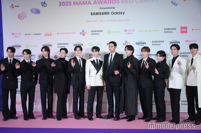 JUN(ジュン)、DINO(ディノ)、THE 8(ディエイト)、HOSHI(ホシ)、WONWOO(ウォヌ)、VERNON(バーノン)、MINGYU(ミンギュ)、JEONGHAN(ジョンハン)、SEUNGKWAN(スングァン)、WOOZI(ウジ)、JOSHUA(ジョシュア)、DK(ドギョム)/SEVENTEEN(S.COUPSは怪我のため不在)(C)モデルプレス